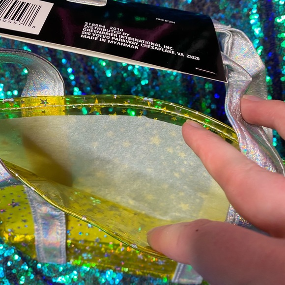 ⭐️Yellow sparkly clear star purse⭐️ - Picture 5 of 5
